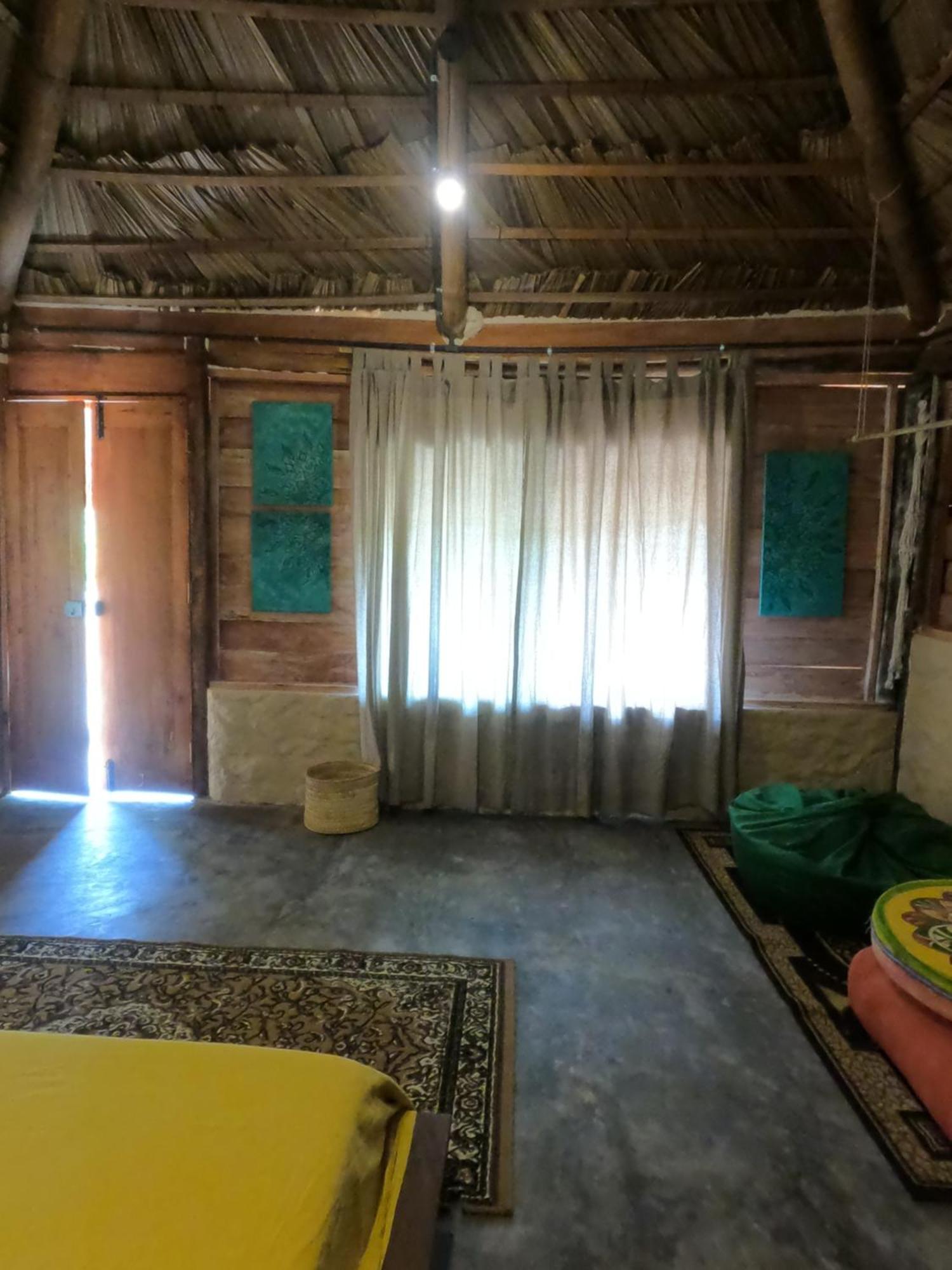 Monsoon Eco Resort - Whisky Point Arugambay Pottuvil Room photo